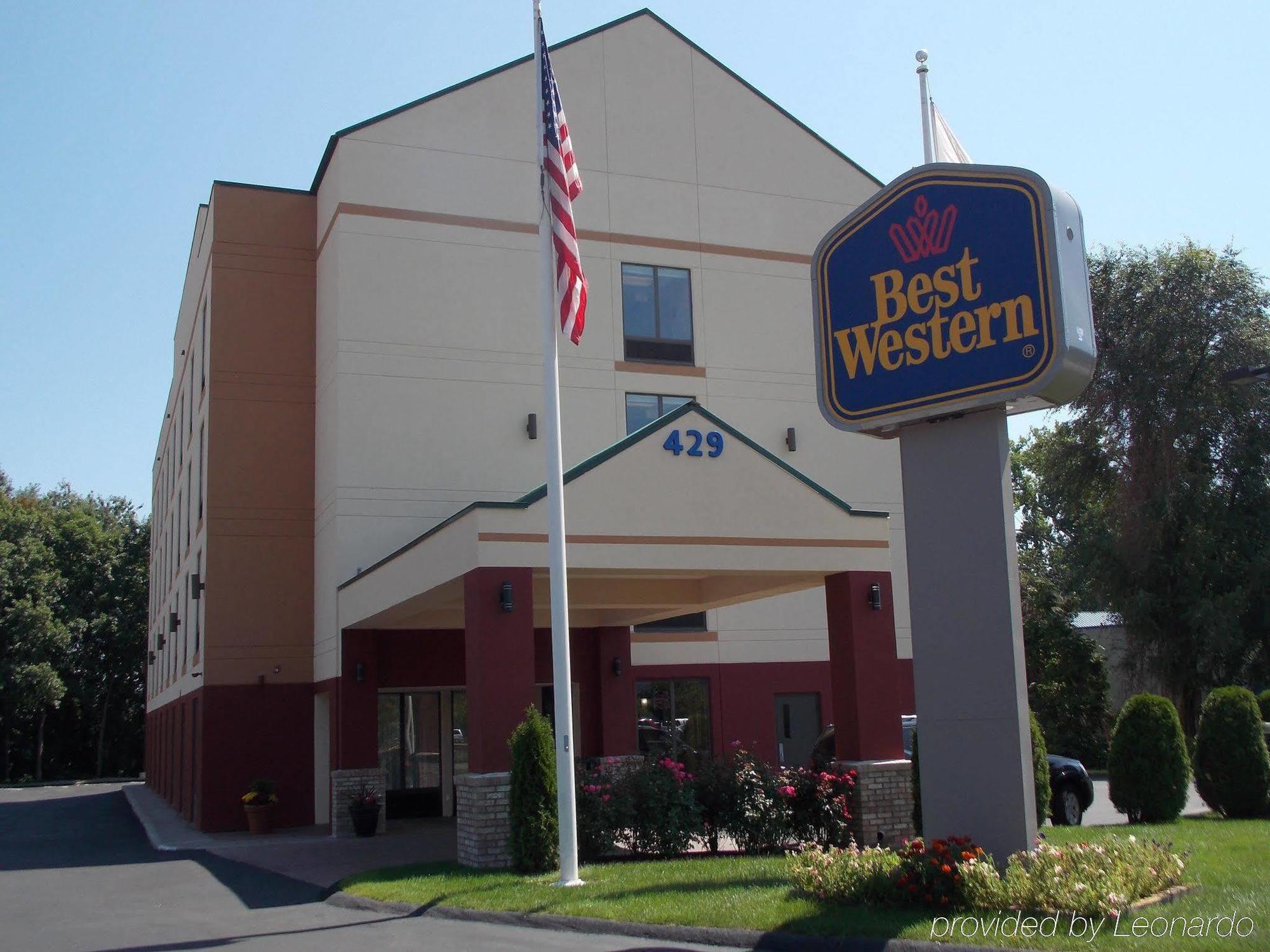 Western Springfield West 3* West Springfield