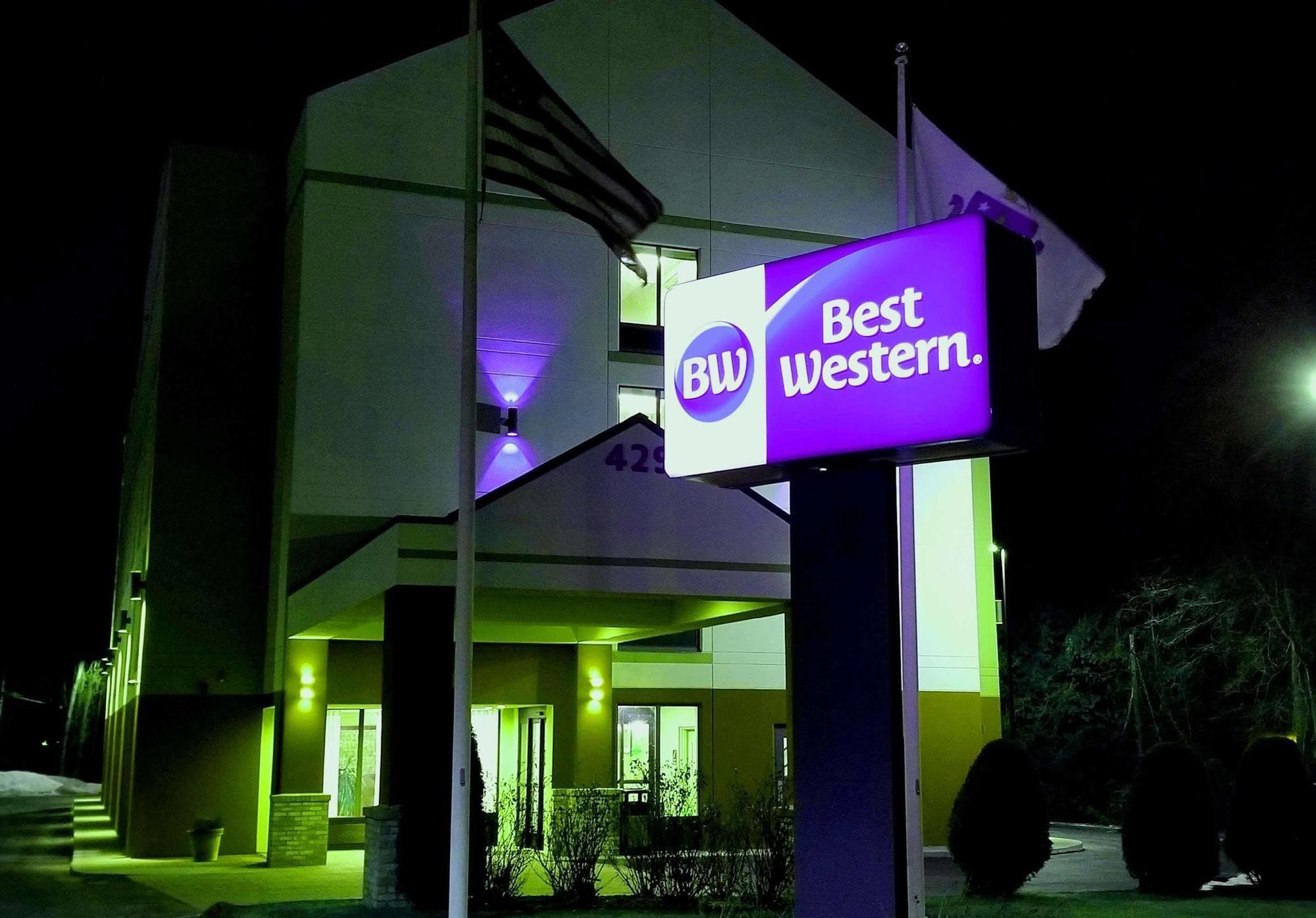Western Springfield West Hotel 3*