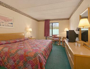 Western Springfield West Hotel 3*